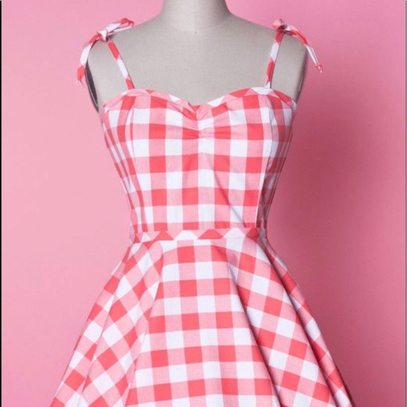 Heart of Haute Dresses & Skirts - NWT Heart of Haute Coral & White Gingham Dress